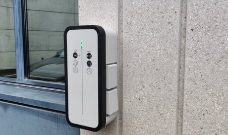 Installation de bornes de recharge pour véhicules électriques à Limas